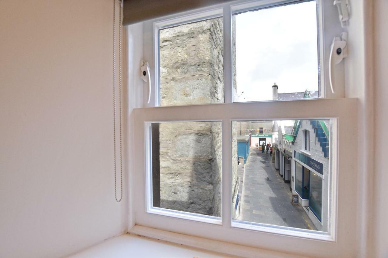 Modern Commercial Street Maisonette Lerwick Exterior foto